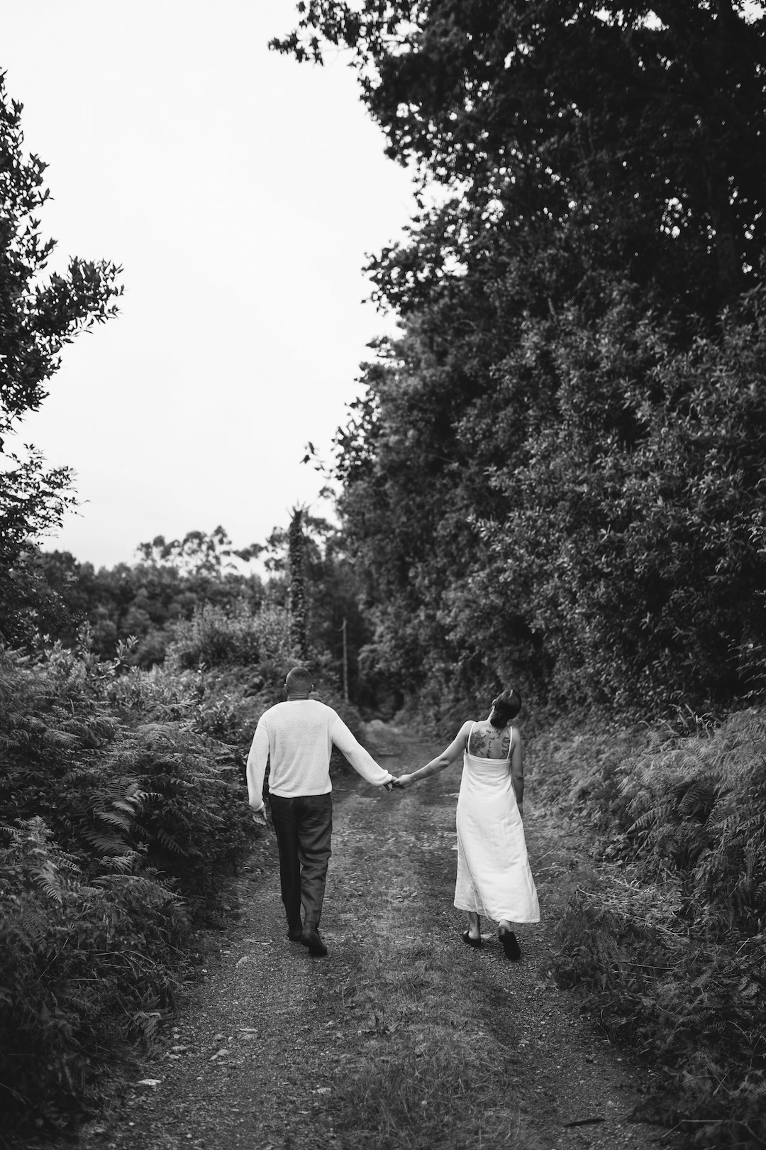 Kalina y Carlos caminando